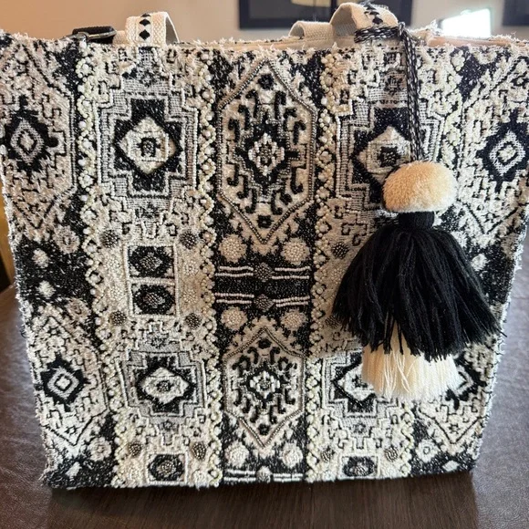 America & Beyond Bohemian Black and Cream Jacquard Beaded Tote Bag with Tassel - Picture 3 of 9